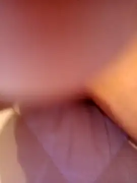 Snapshot of StreamX chatting on 10/03/25, 12:51 StreamX online show from 10/03/25, 12:51