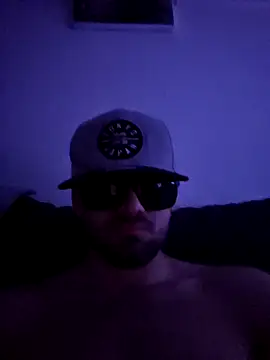 Snapshot of Lucari27 chatting on 09/08/25, 11:48 Lucari27 online show from 09/08/25, 11:48