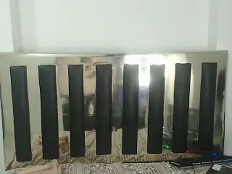 karimeSaenz1 online show from 11/04/25, 06:18