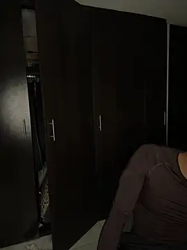 Snapshot of DavisFirb chatting on 02/13/26, 03:02 DavisFirb online show from 02/13/26, 03:02