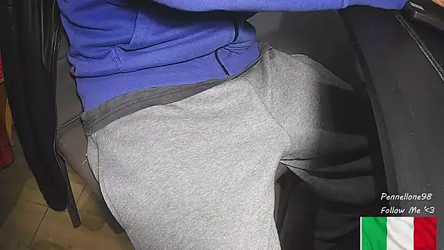 Pennellone98 online show from 11/26/25, 02:51