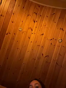 Snapshot of LillieOlive chatting on 11/05/25, 10:10 LillieOlive online show from 11/05/25, 10:10