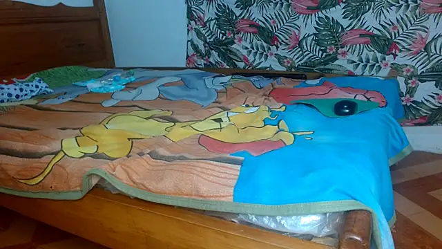 smallkarlakarla online show from 04/10/26, 12:49