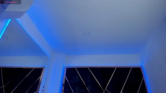 SusanaHenao online show from 01/09/26, 06:21