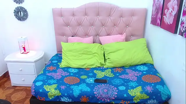 ivy scorpio online show from 10/02/25, 05:58