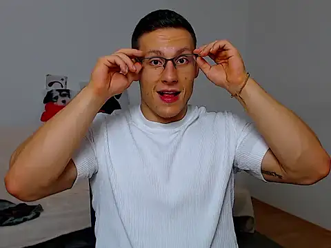 ZeinMiracles online show from 09/19/25, 09:37