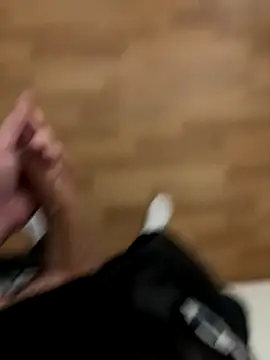 cook907920 online show from 11/07/25, 01:05