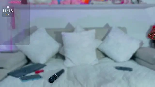 -aureal- online show from 12/21/25, 03:24