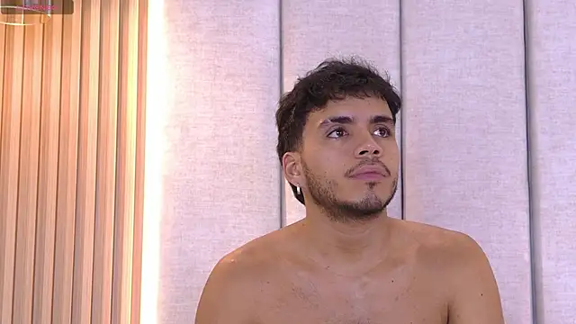 Snapshot of AlexanderJordan chatting on 10/05/25, 06:39 AlexanderJordan online show from 10/05/25, 06:39