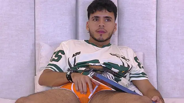 AlexanderJordan online show from 11/16/25, 06:41