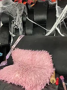 Snapshot of Gabrielle_Sexy94 chatting on 11/03/25, 11:04 Gabrielle Sexy94 online show from 11/03/25, 11:04