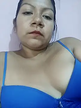 Snapshot of Alexxxia69 chatting on 03/01/26, 10:12 Alexxxia69 online show from 03/01/26, 10:12