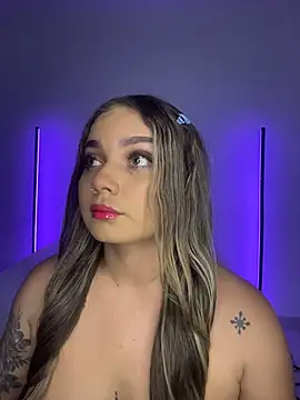 AnnyLopezzz  online show from 10/21/25, 01:39