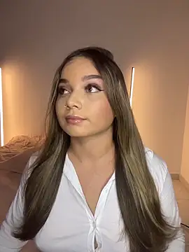 AnnyLopezzz  online show from 11/11/25, 06:24