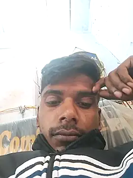 parmila203 online show from 02/10/26, 06:28