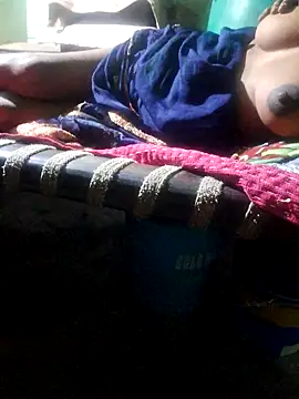 parmila203 online show from 04/11/26, 05:06