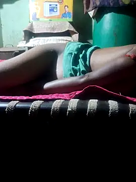 parmila203 online show from 04/15/26, 04:58