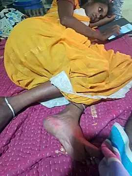 parmila203 online show from 04/18/26, 02:04