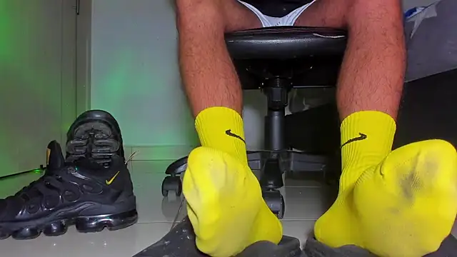 Snapshot of Sir_kev66 chatting on 04/03/26, 12:03 Sir kev66 online show from 04/03/26, 12:03