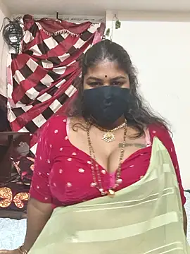 Snapshot of Spoorthi6_Kannada_Telugu chatting on 05/13/26, 04:48 Spoorthi6 Kannada Telugu online show from 05/13/26, 04:48