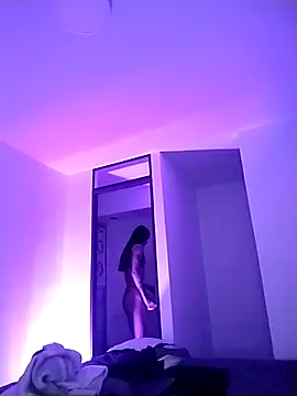 Snapshot of _paulaaa chatting on 11/23/25, 10:20 paulaaa online show from 11/23/25, 10:20