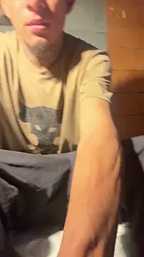 Snapshot of Mrjustin_sebas chatting on 04/16/26, 09:04 Mrjustin sebas online show from 04/16/26, 09:04