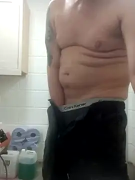 phil4fun4 online show from 11/18/25, 04:22