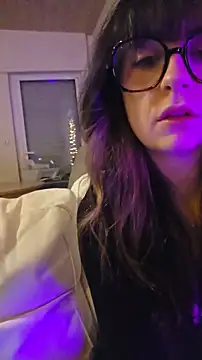 CornetDeGlace online show from 11/09/25, 07:34