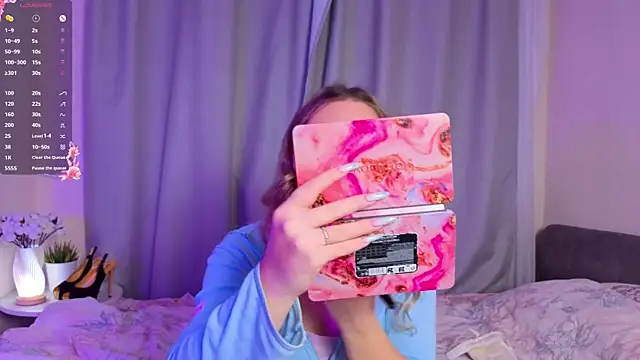 AliaBuerstatte online show from 12/19/25, 06:09