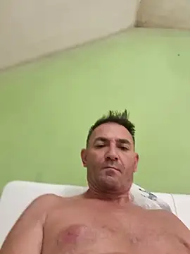 Snapshot of IMGTomi chatting on 09/30/25, 03:33 IMGTomi online show from 09/30/25, 03:33