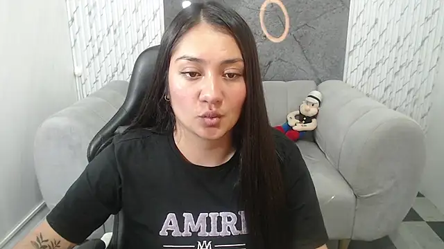 Ivony18 b online show from 11/18/25, 03:12