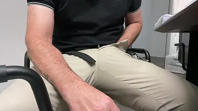 harrys74 online show from 09/12/25, 03:34