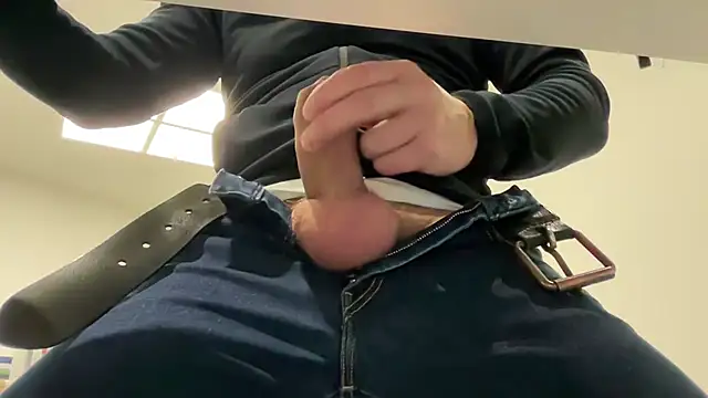 Snapshot of harrys74 chatting on 02/02/26, 11:09 harrys74 online show from 02/02/26, 11:09