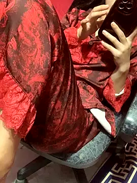 Tieuvi 18 online show from 11/02/25, 12:46