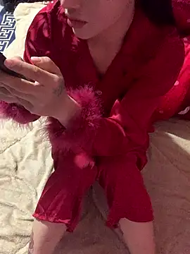 Tieuvi 18 online show from 01/16/26, 04:16