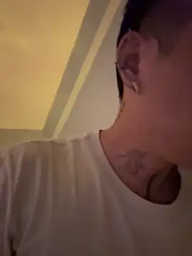 marz-z7-o online show from 10/21/25, 01:23