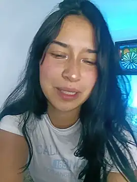 Snapshot of Sol_Sunny chatting on 06/25/26, 09:08 Sol Sunny online show from 06/25/26, 09:08