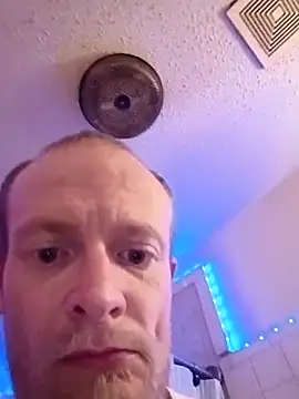 txfreak817 online show from 12/02/25, 09:03