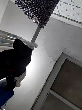 Exotic19cm online show from 10/19/25, 12:11