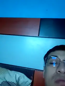 Exotic19cm online show from 10/22/25, 07:30