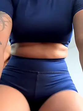 Snapshot of AlannaEvons chatting on 09/12/25, 10:21 AlannaEvons online show from 09/12/25, 10:21