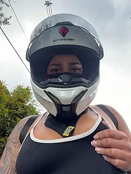 AlannaEvons online show from 03/17/26, 07:17