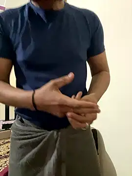 LOVE4GIRL online show from 01/17/26, 05:16