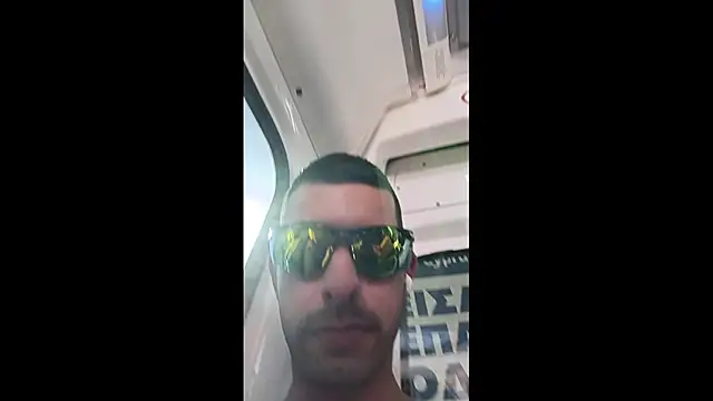 Greek crazy couple online show from 10/08/25, 11:08