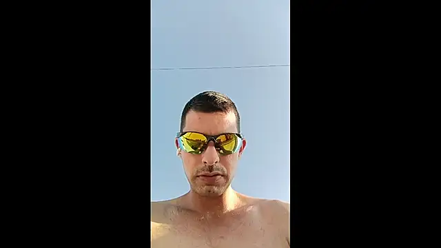 Greek crazy couple online show from 10/10/25, 01:54