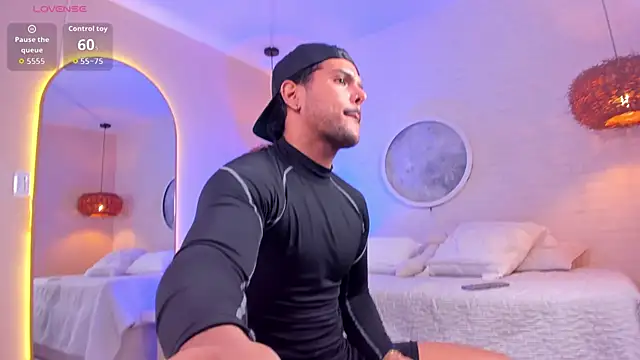 Snapshot of thiago_mercer chatting on 11/22/25, 12:04 thiago mercer online show from 11/22/25, 12:04