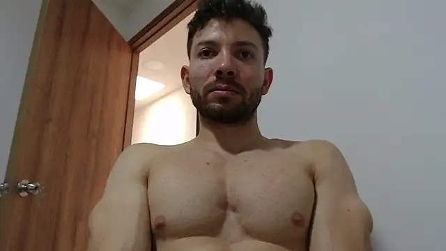 Snapshot of Rocky_Muscle chatting on 03/17/26, 06:00 Rocky Muscle online show from 03/17/26, 06:00