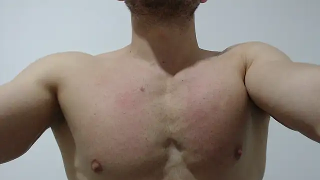 Snapshot of Rocky_Muscle chatting on 03/31/26, 08:20 Rocky Muscle online show from 03/31/26, 08:20
