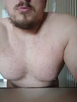 Snapshot of krysztalowy chatting on 06/01/26, 01:13 krysztalowy online show from 06/01/26, 01:13