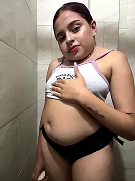 Snapshot of sbanna_valle_ chatting on 01/15/26, 11:30 sbanna valle online show from 01/15/26, 11:30
